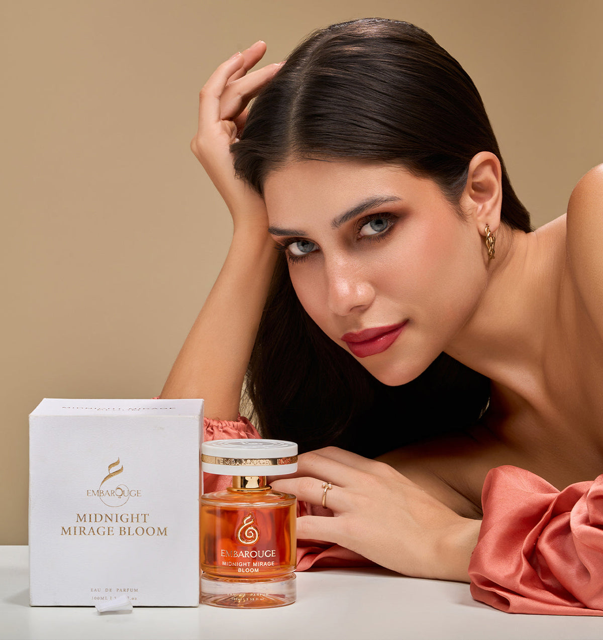 Embarouge Midnight Mirage Bloom Luxury perfume for women Eau De Parfum 100ml - showing it’s best for Evenings & Date Nights lifestyle shoot